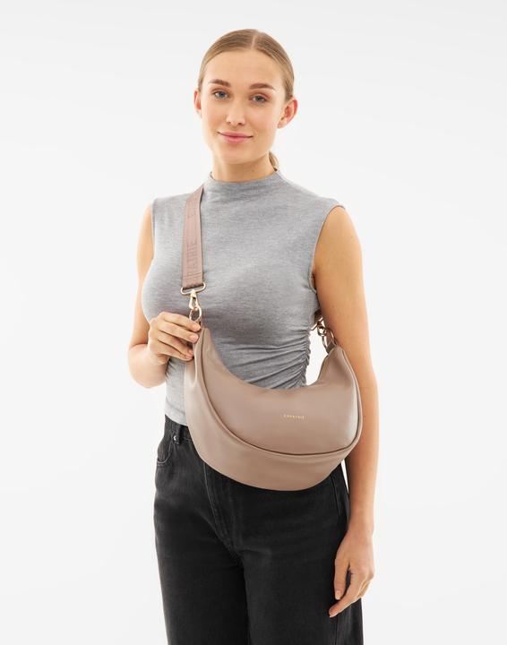 Actual product image Expatrié Half Moon Bag Lea Medium