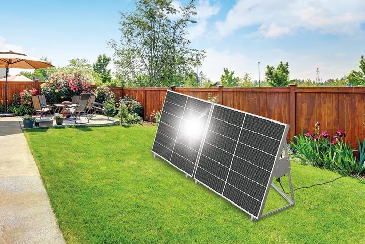 Produktbild Schwaiger Balkonkraftwerk + Inverter (600 W, 1.46 kg)