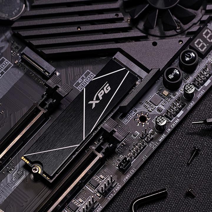 Immagine prodotto Adata XPG Gammix S70 Blade (512 GB, M.2 2280)