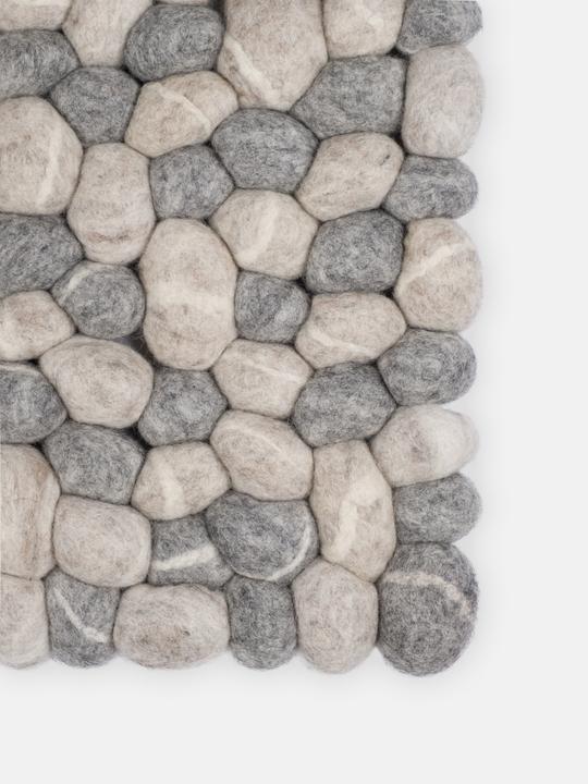 Actual product image Myfelt Hardy felt ball rug (70 x 100 cm)