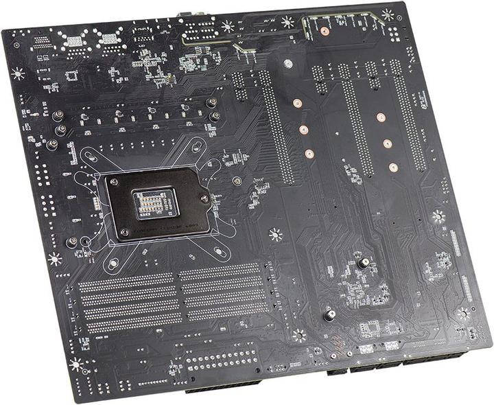 Actual product image EVGA Z270 Classified K (LGA 1151, Intel Z270, E-ATX)