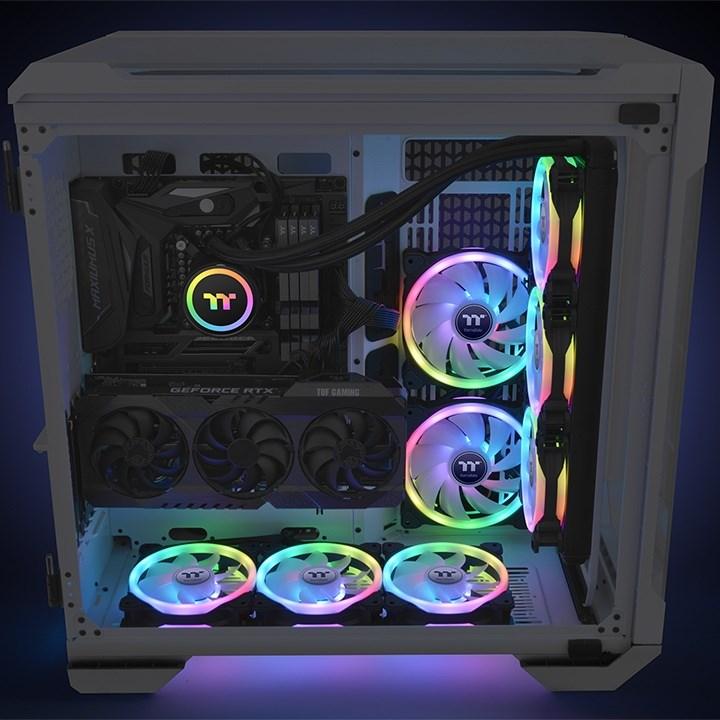 Produktbild Thermaltake SWAFAN 14 RGB Computergehäuse Ventilator 14 cm Schwarz 3 Stück(e) (140 mm, 3 x)