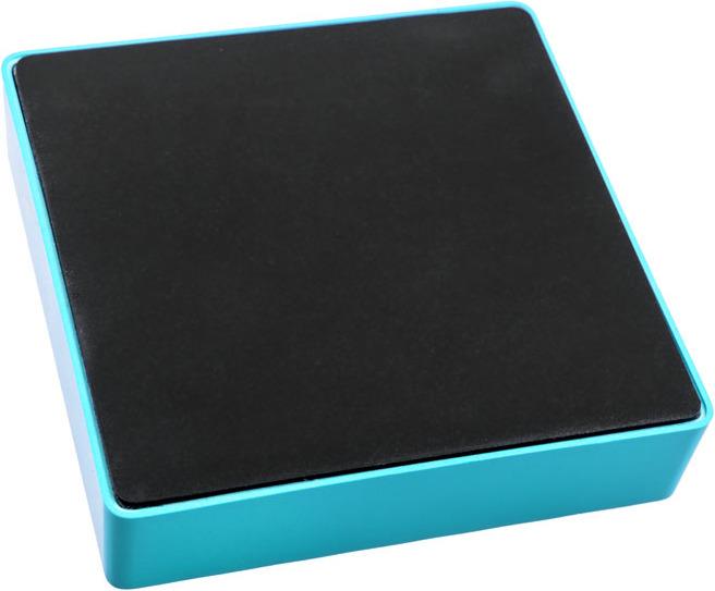 Actual product image CHERRY xtrfy B4 Mouse bungee