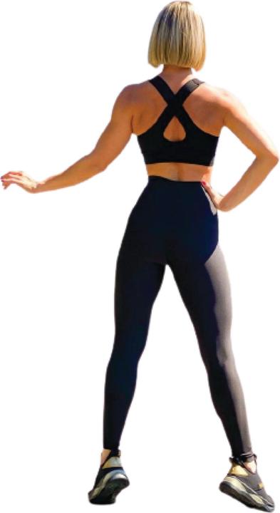 Actual product image Lismina 101 Single Crossed Sport Bra (L)