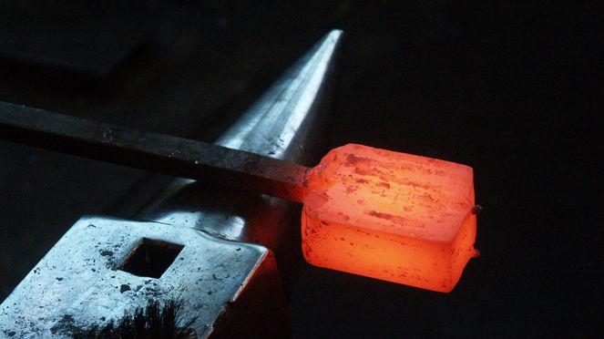 Immagine prodotto Güde Solingen Coltello da cuoco in acciaio di Damasco (21 cm)