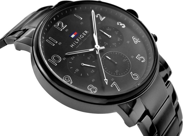 Actual product image Tommy Hilfiger Daniel (Analogue wristwatch, 46 mm)