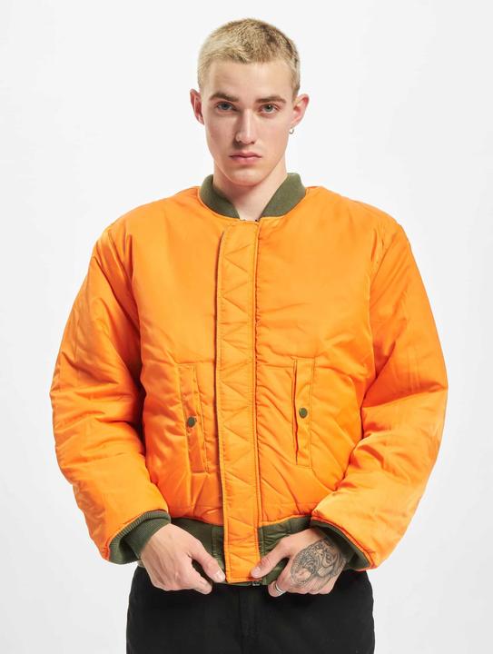 Produktbild Alpha Industries MA-1 (L)