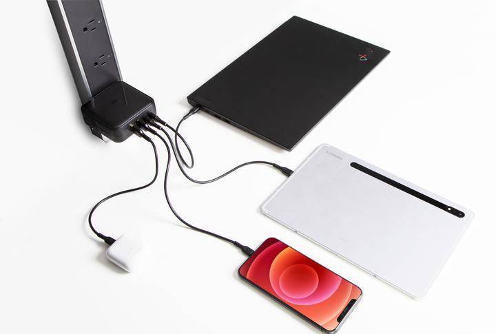 Actual product image Targus 100W GanCharger-Multi port- travel adapt (100 W)