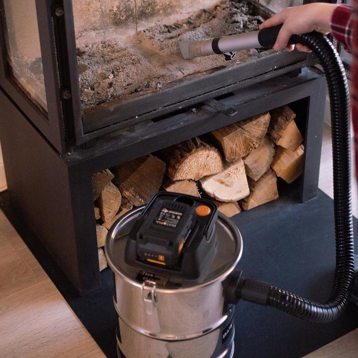 Image du produit Batavia Aspirateur à cendres sans fil 7063509 (Aspirateur de cendres)
