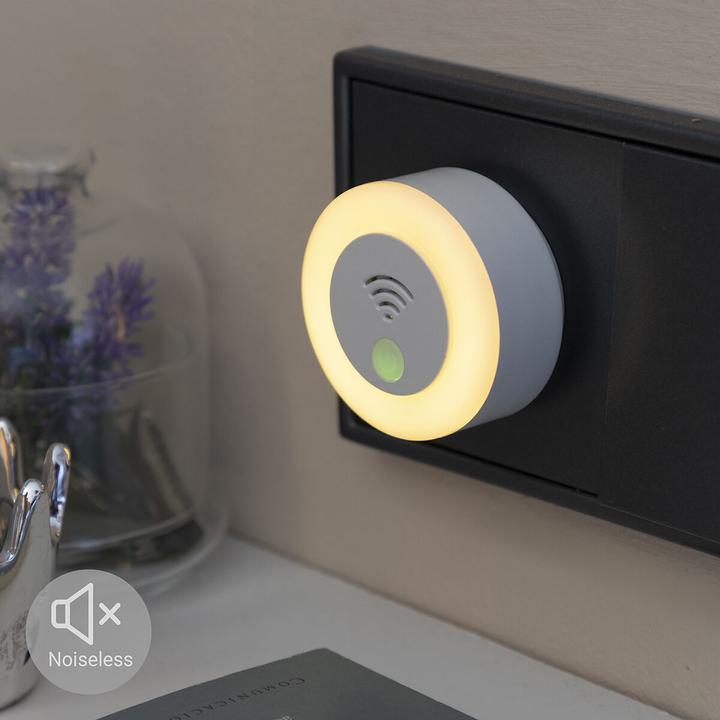 Actual product image InnovaGoods Ultrasonic insect repeller with LED KL Litto