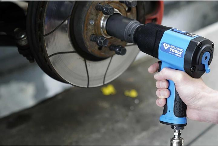 Actual product image Brilliant Tools BT160200 3/4 air impact wrench (Air blast)