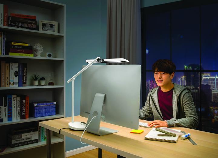 Actual product image Philips VDTMate (600 lm)