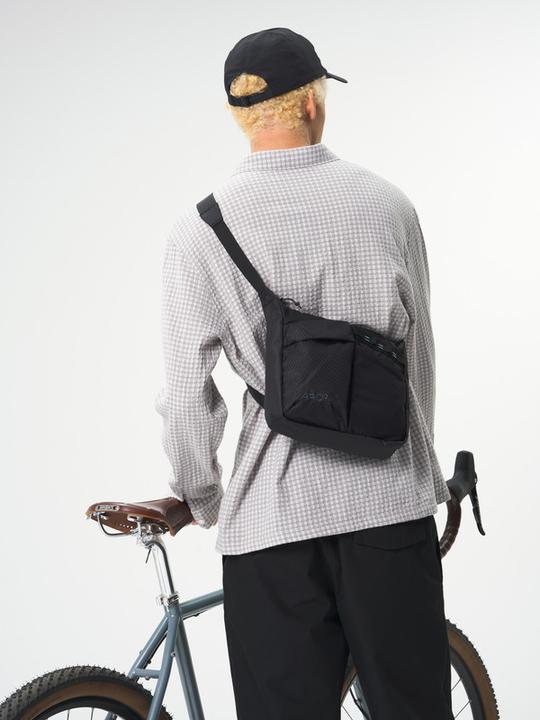 Produktbild Aevor Utility Sacoche Bag (6 l)