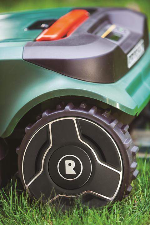 Image du produit Robomow RS615u (1600 m²)