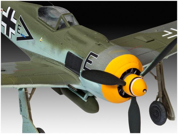Actual product image Revell Focke Wulf Fw190 F-8
