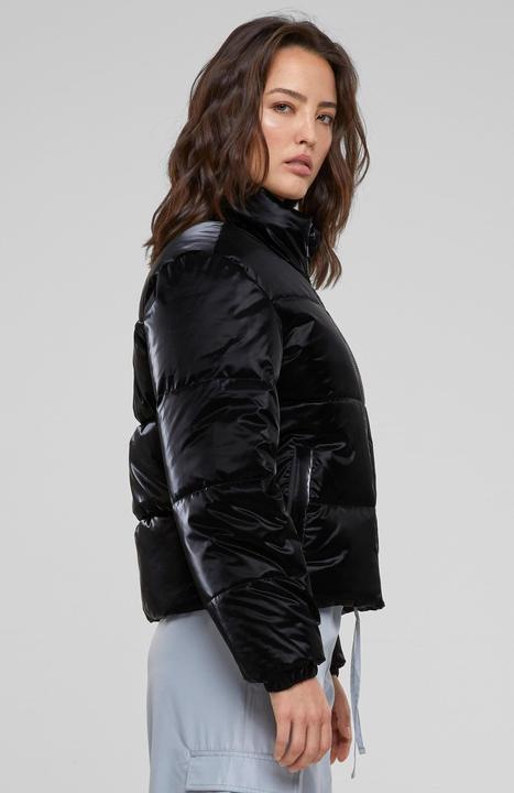 Actual product image Urban Classics Ladies Shark Skin Puffer Jacket - 126799 (4XL)