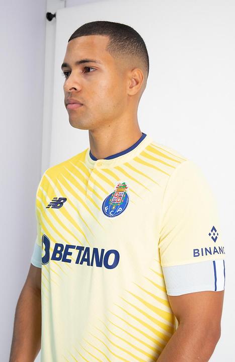 Immagine prodotto New Balance Maglia da calcio FC Porto Away Replica Uomo 22/23 (S)