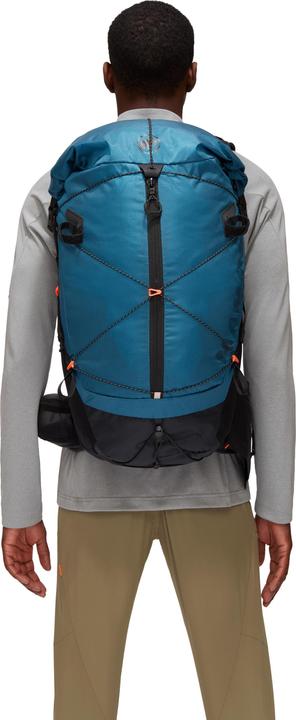 Actual product image Mammut Ducan Spine 28-35 (35 l)