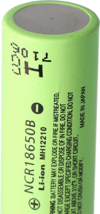 Actual product image AccuCell Battery 4x Panasonic 18650 Li-ion and 4x Li-ion fast charger (4 pcs., 18650, 3400 mAh, Battery + charger)