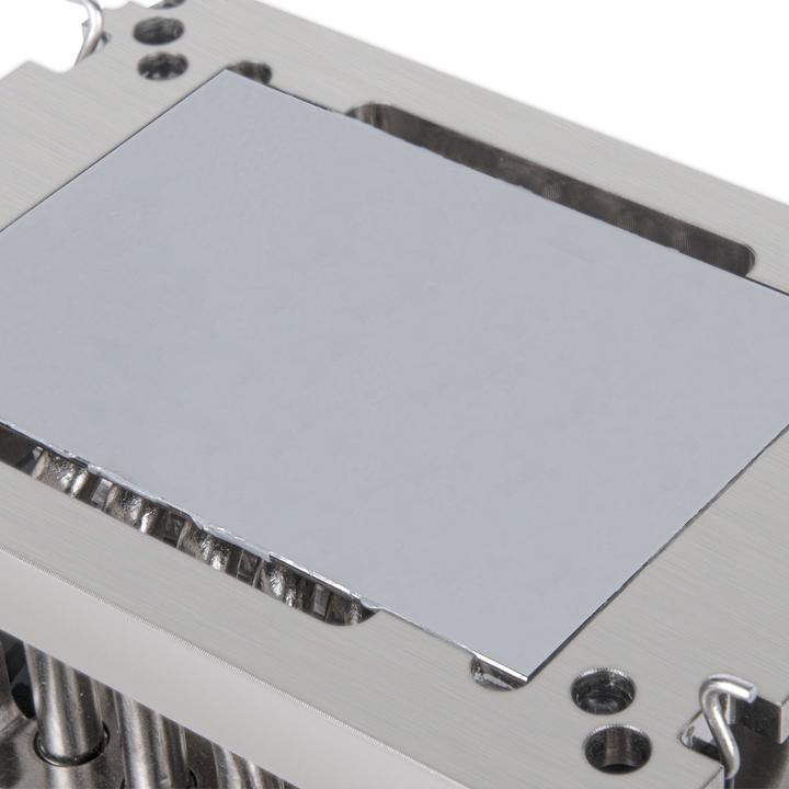 Image du produit Silverstone SST-XE04-4189B - Xenon 4U petit format serveur / station de travail CPU cooler for Intel LG (126 mm)