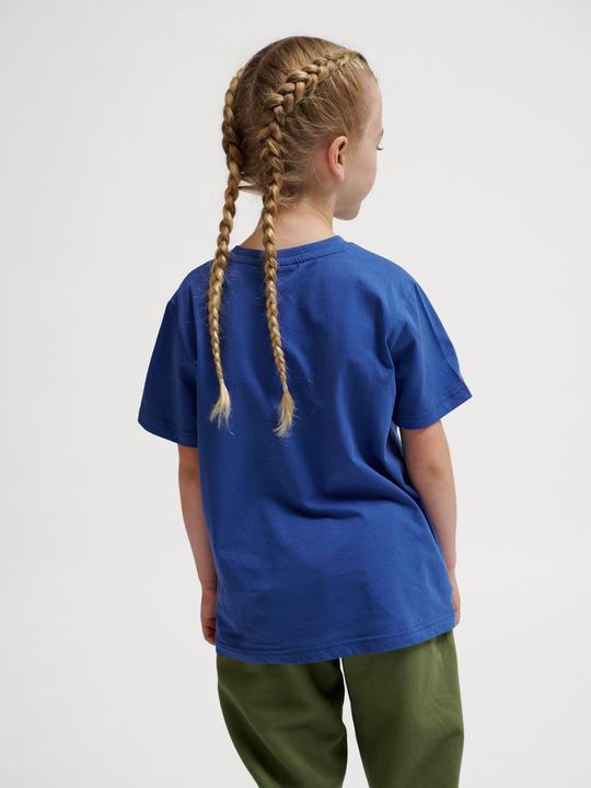 Actual product image hummel hmlTRES T-SHIRT S/S (122)