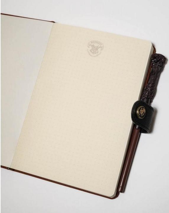 Immagine prodotto Taccuino Harry Potter Wand A5, punto, marrone (A5, Punteggiato, Copertina rigida)