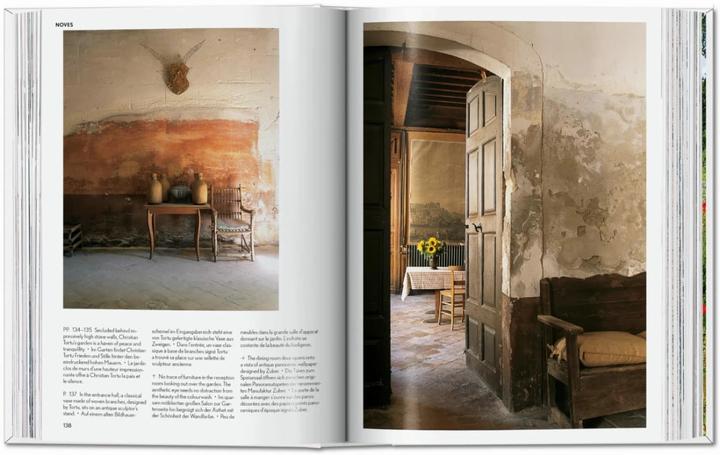 Actual product image Living in Provence. 40th Ed (English, French, German, Barbara & René Stoeltie, Bags, Angelika Bags, 2023)