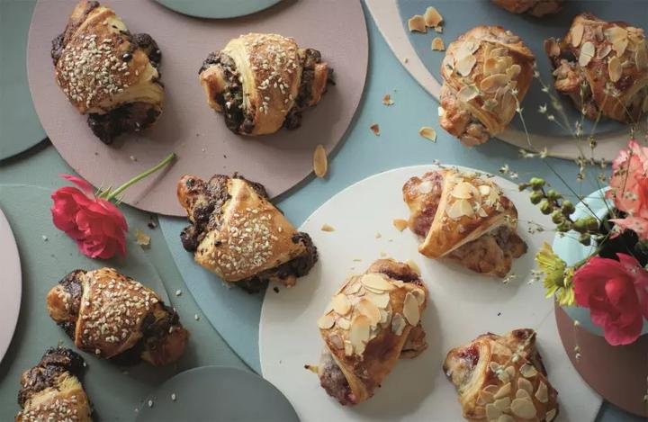 Actual product image Modern Baking (German, Cynthia Barcomi, 2020)