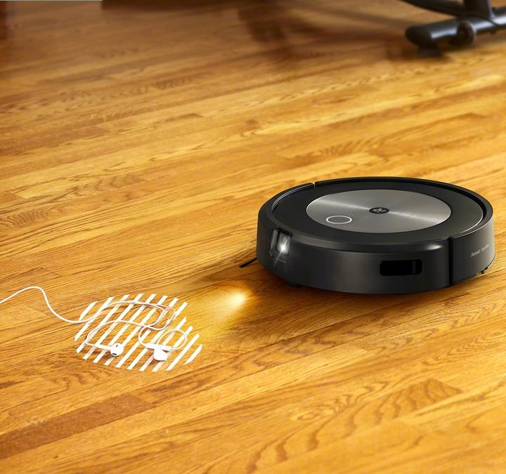 Actual product image iRobot Roomba j7+ (Robot vacuum)