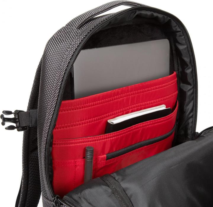 Actual product image Eastpak Tecum (20 l)