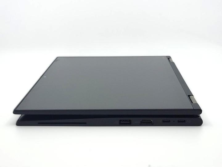 Actual product image Gisler Systems ThinkPad X13 Yoga G3 Touch (16 GB, 13.30", 512 GB, CH, B / Very good)
