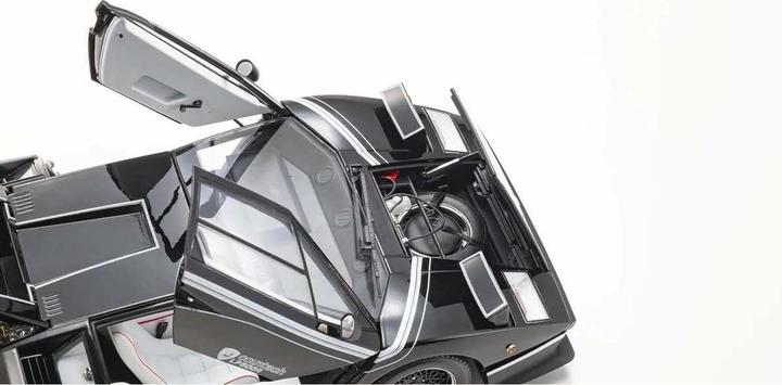Actual product image Kyosho Lamborghini Countach LP500R 1:12