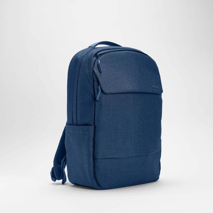 Produktbild Incase Crosstown Compact Backpack - Navy (20 l)