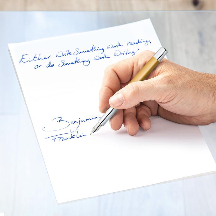 Actual product image Staedtler Fountain pen triplus M, refillable (Glorious Gold, 1 x)