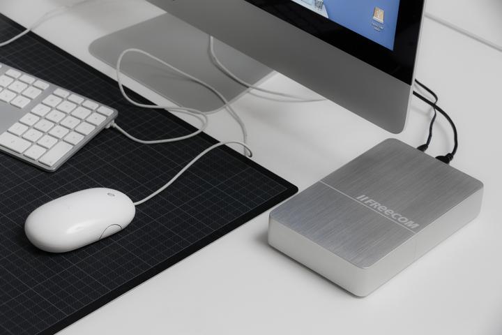 Actual product image Freecom mHDD Desktop Drive - 4TB Silver (4 TB)
