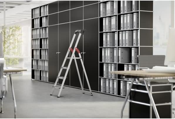 Actual product image Hailo L80 ComfortLine, aluminium safety stepladder, 6 steps (Stepladder, 116 cm)