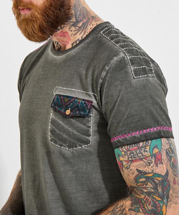 Produktbild Joe Browns Aztec Trim Acid Wash T-Shirt (M)