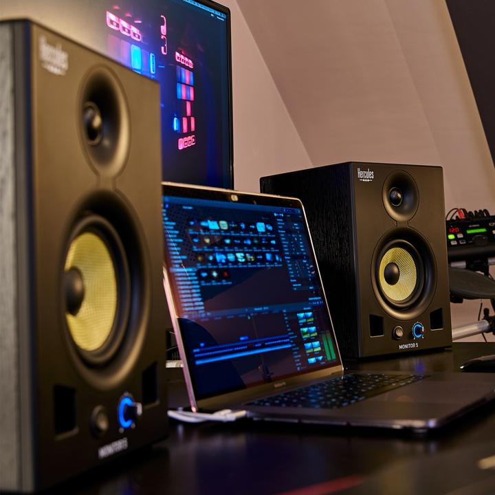 Actual product image Hercules DJ Monitor 5 (Active, Pair, 2x 80 W)