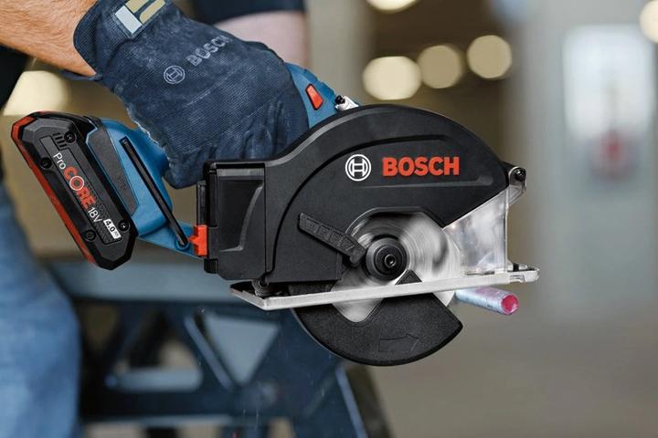 Produktbild Bosch Professional GKM 18V-50 (2xPC5.0Ah. L)