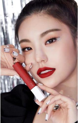 Immagine prodotto Maybelline New York Rossetto SuperStay Matte Ink 335 Hustler (335 Hustler)