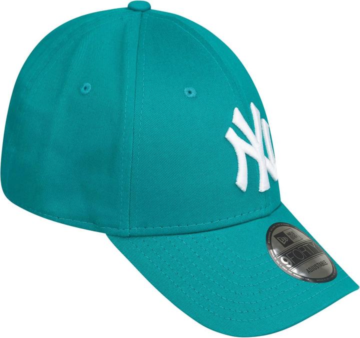 Actual product image New Era 9Forty Strapback Cap New York Yankees bottlegreen
