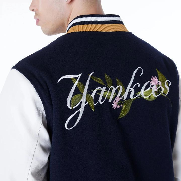 Immagine prodotto New Era Giacca New York Yankees Floral (M)