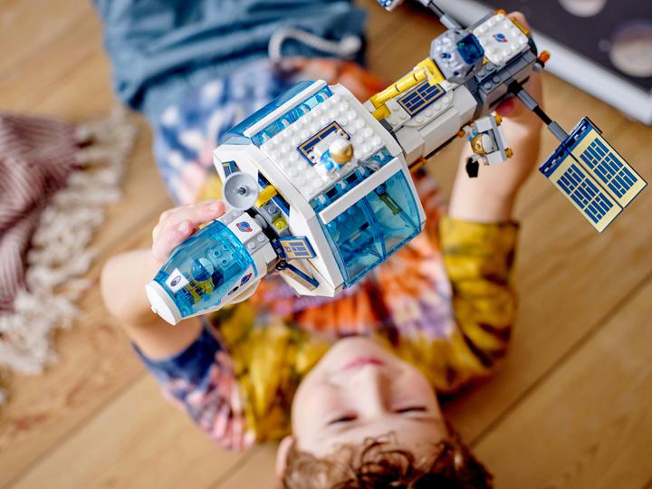 Image du produit LEGO Station spatiale lunaire (60349, LEGO City)