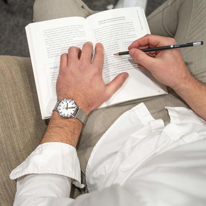Immagine prodotto Mondaine Classico - Moderno (Orologio da polso analogico, 40 mm)