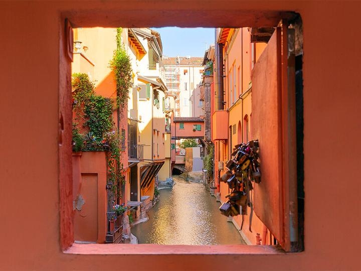 Immagine prodotto Smartbox Io e te a Bologna (2 pers.)