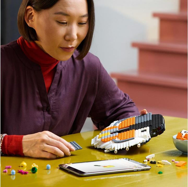 Actual product image LEGO Fauna Collection - Tiger (31217, LEGO Art)