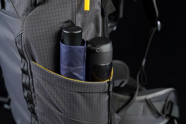 Actual product image Vanguard VEO Active 53 GY (Photo backpack, 45 l)