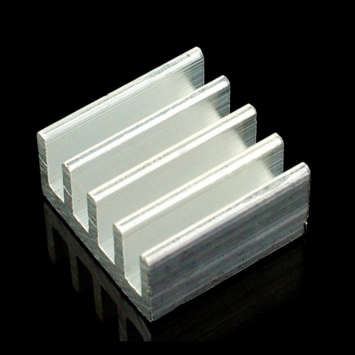 Actual product image DFRobot 13x13x7mm aluminium heat sink with adhesive pad