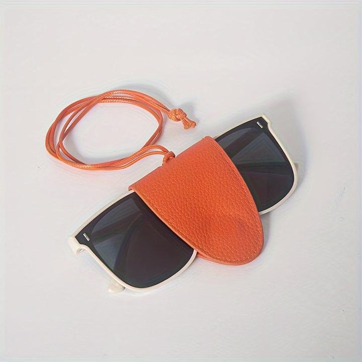 Only-Bags.Store PU Leder Brillenetui mit Nackenband - Tragbare magnetische Sonnenbrillenhalterung - Universal Fit