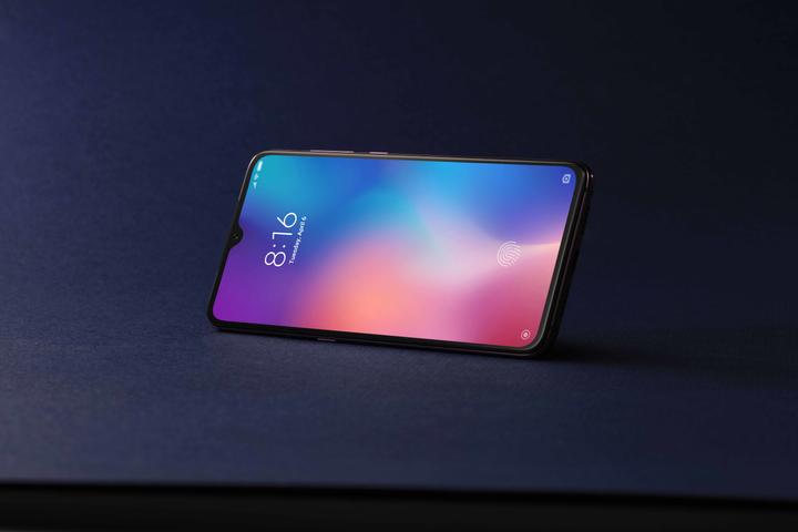 Produktbild Xiaomi Mi 9 (128 GB, Lavender Violet, 6.39", Dual SIM, 48 Mpx, 4G)